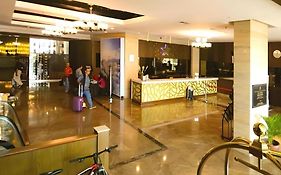 Horison Ultima Semarang